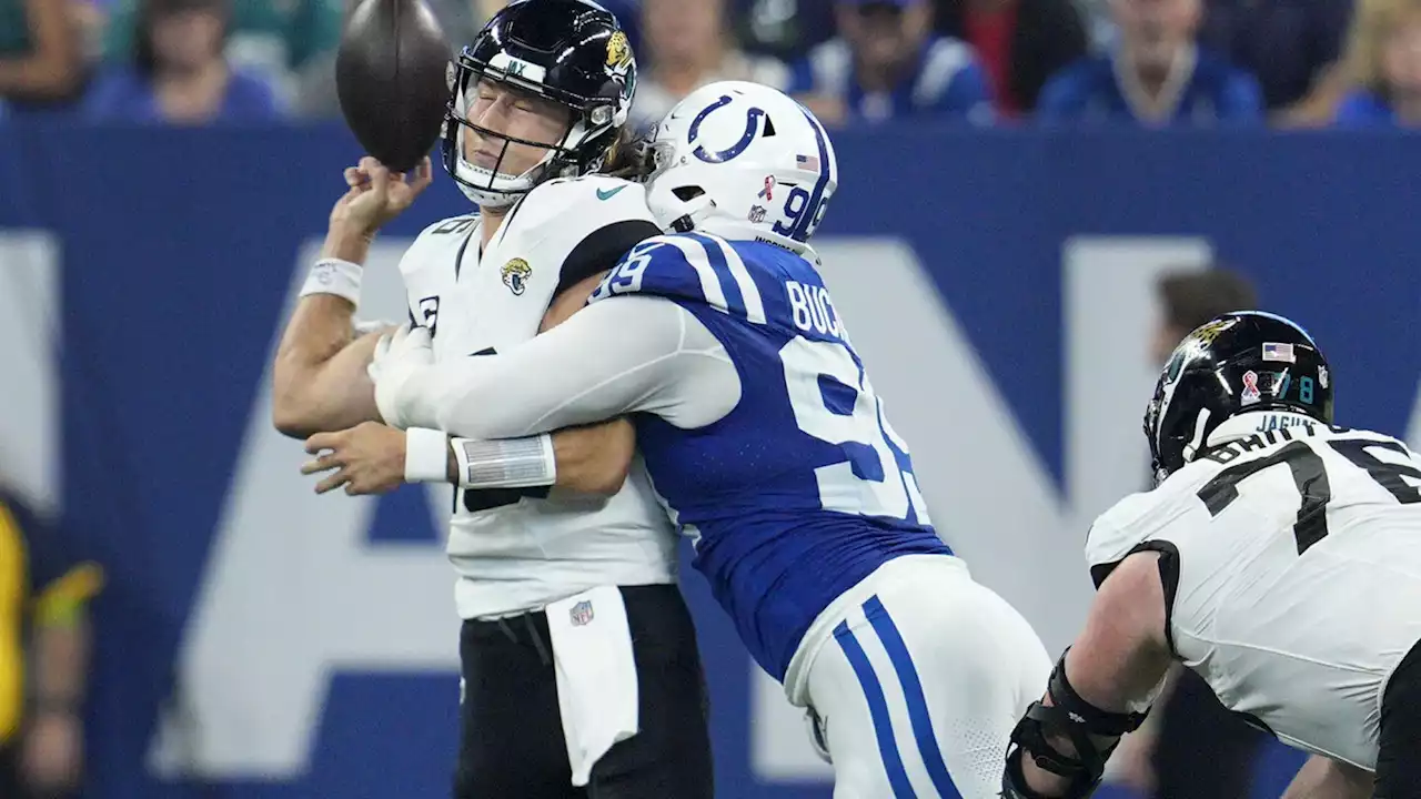 Despite opening day loss, Colts defense takes big step forward in 2nd season with Gus Bradley