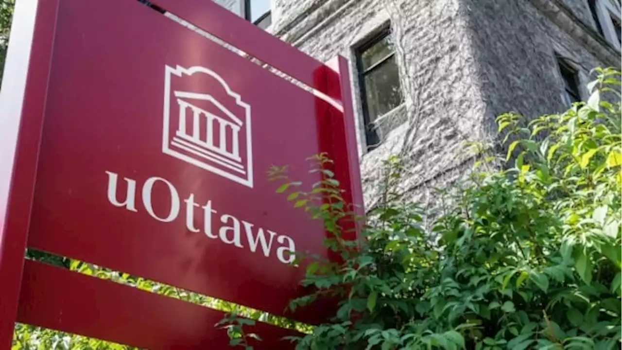 University of Ottawa taking down public info about classes citing safety issues