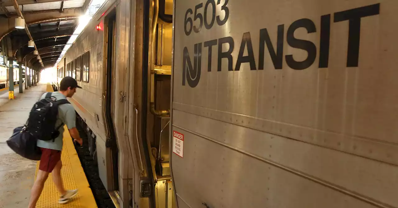 New Jersey Transit service to Penn Station suspended after minor derailment