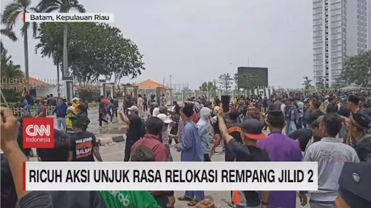 VIDEO: Ricuh Aksi Unjuk Rasa Relokasi Rempang Jilid 2