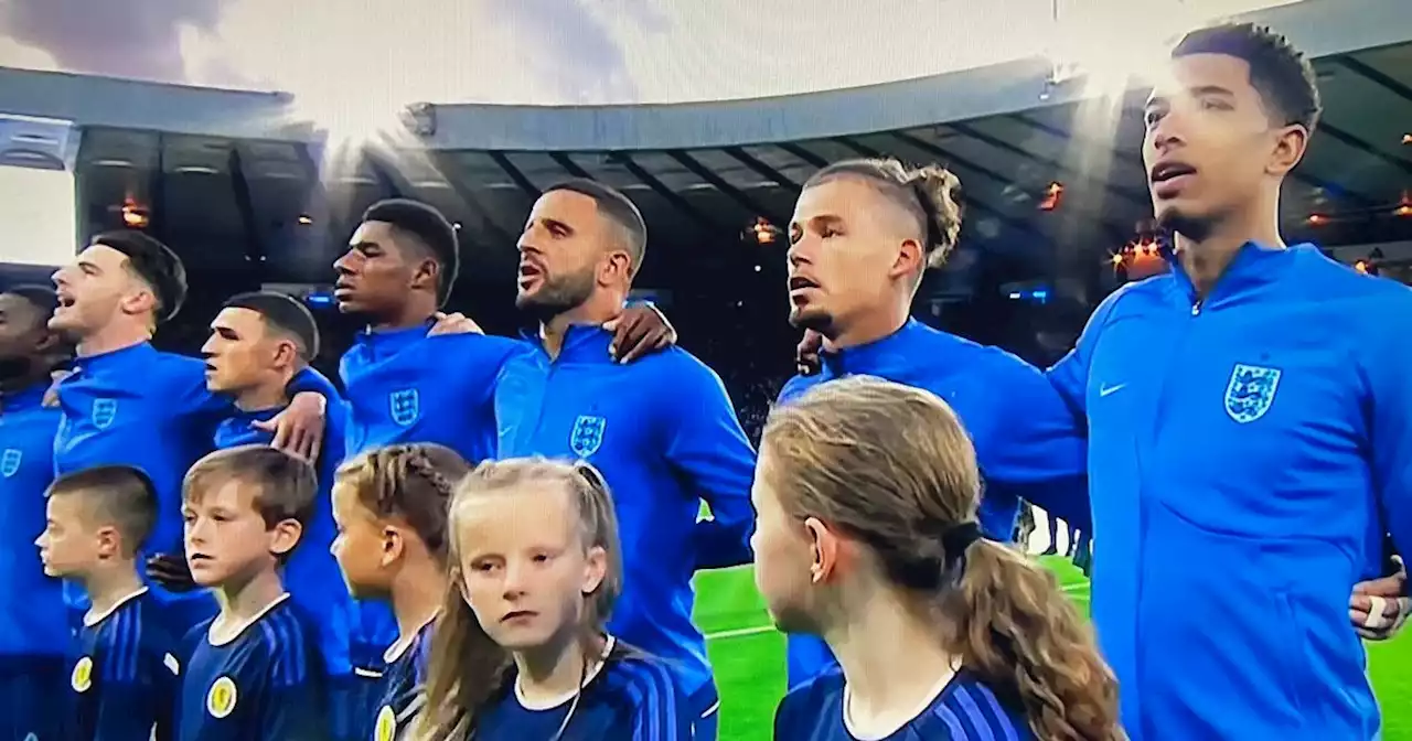 Scotland fans drown out God Save the King