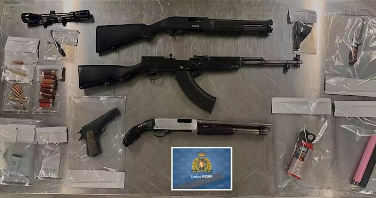 3 charged after RCMP say they seized cocaine, shotgun and bear spray in Leduc, Alta.