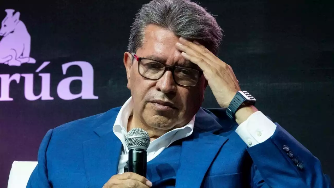 ¿Por qué se bajó Ricardo Monreal de la contienda de Morena por la CDMX?