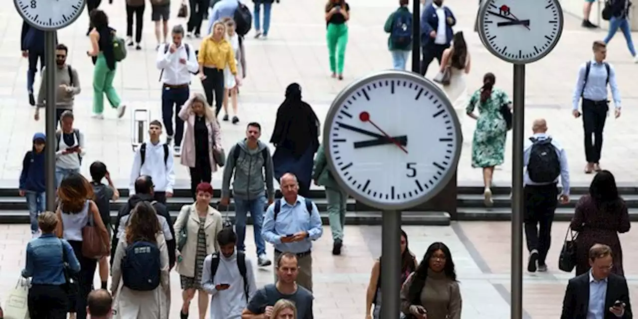 Grande-Bretagne: Le marché du travail ralentit en juillet, malgré une forte hausse des salaires