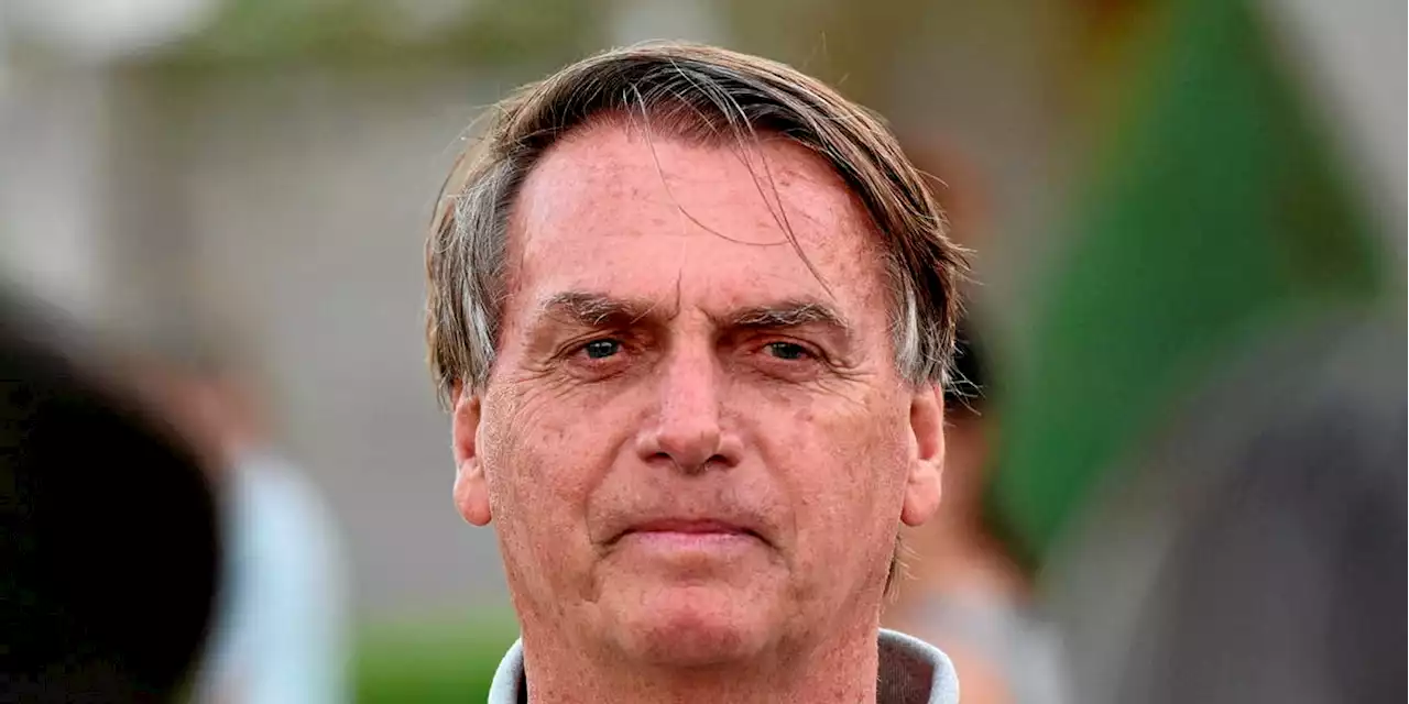 Brésil : l'ancien président Bolsonaro hospitalisé pour plusieurs opérations