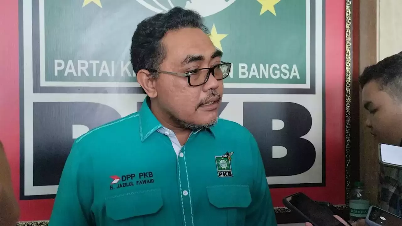 Ganjar Muncul Di Tayangan Azan TV, PKB: Sekali-kali Jadi Imam, Supaya ...