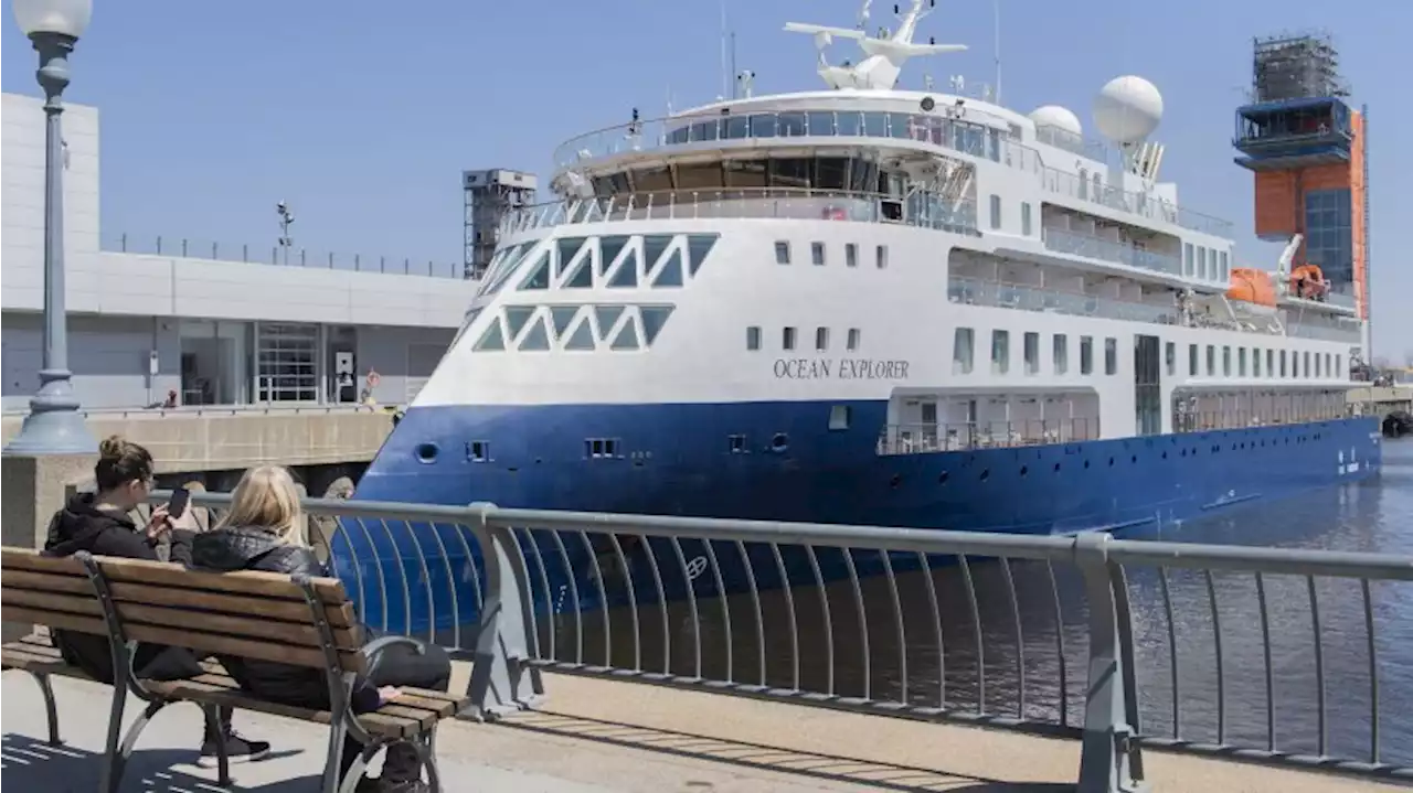 Kreuzfahrtschiff gestrandet: Rettung kommt