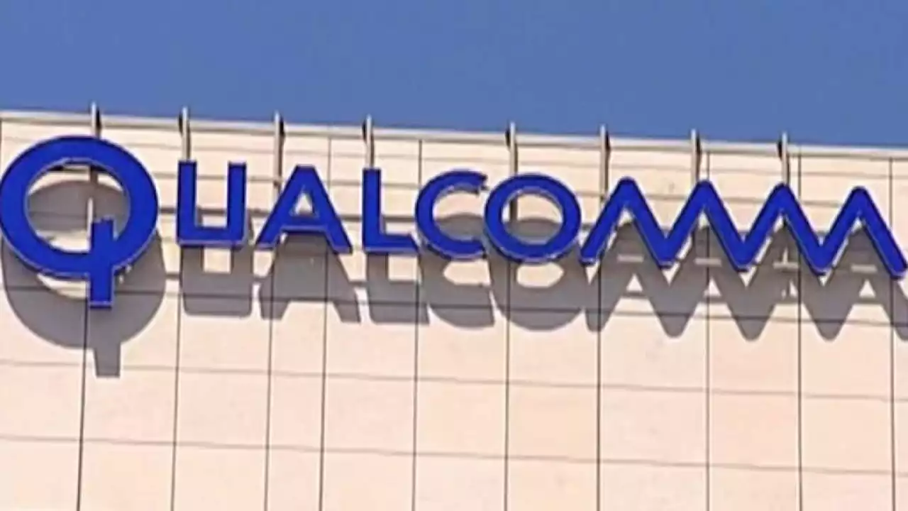 San Diego company Qualcomm to supply Apple with chips for future iPhone launches