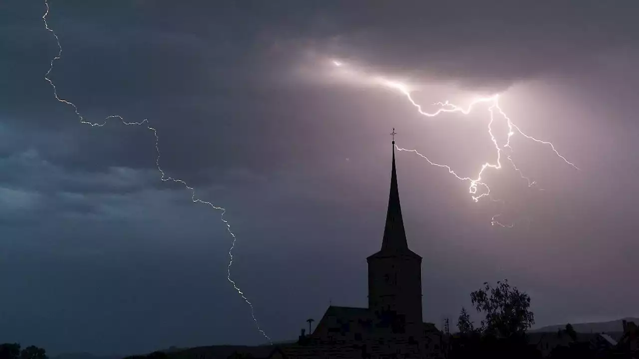 Gewitter und kühlere Temperaturen in Bayern erwartet