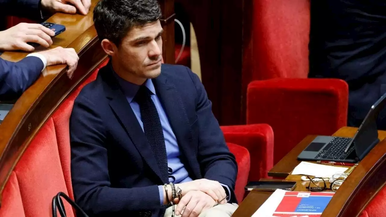 France: les députés LR envisagent des motions de censure sur le budget et l'immigration