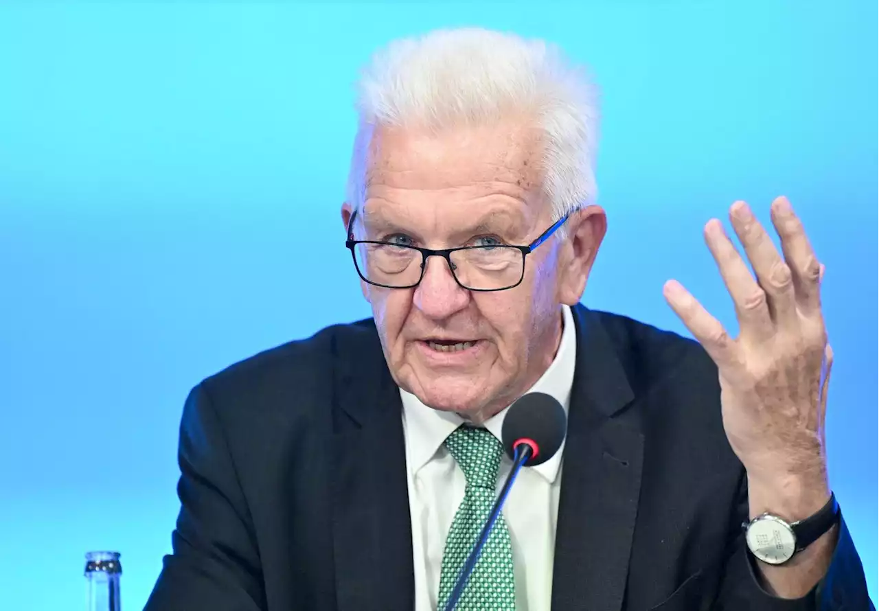 Kretschmann nennt Ergebnis der Aiwanger-Debatte erschütternd