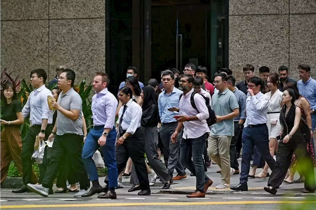 Job prospects in Singapore positive despite economic worries: Poll