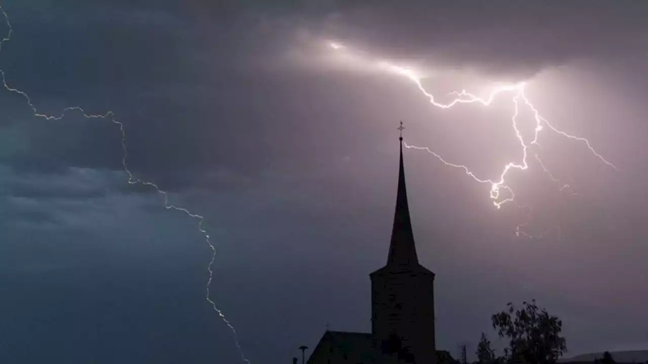 Gewitter und kühlere Temperaturen in Bayern erwartet