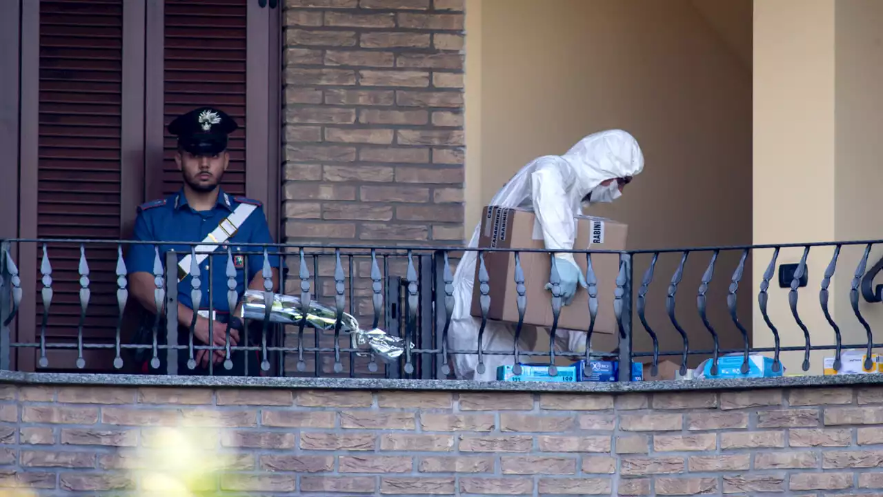 Il giallo del bambino di 18 mesi trovato agonizzante in strada e morto in ospedale