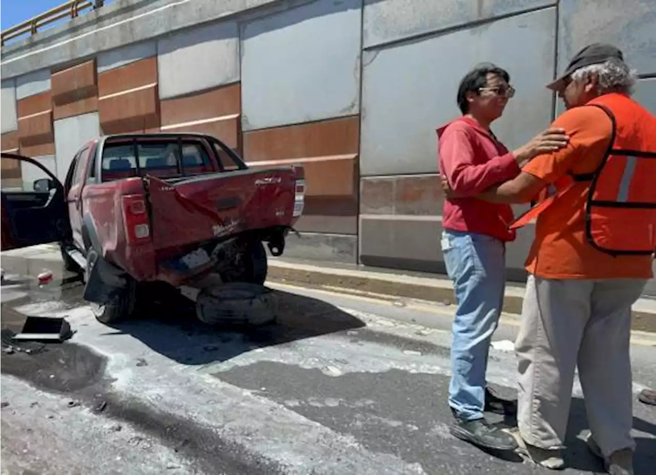 Conductor se salta las boyas y ocasiona accidente en Ramos Arizpe