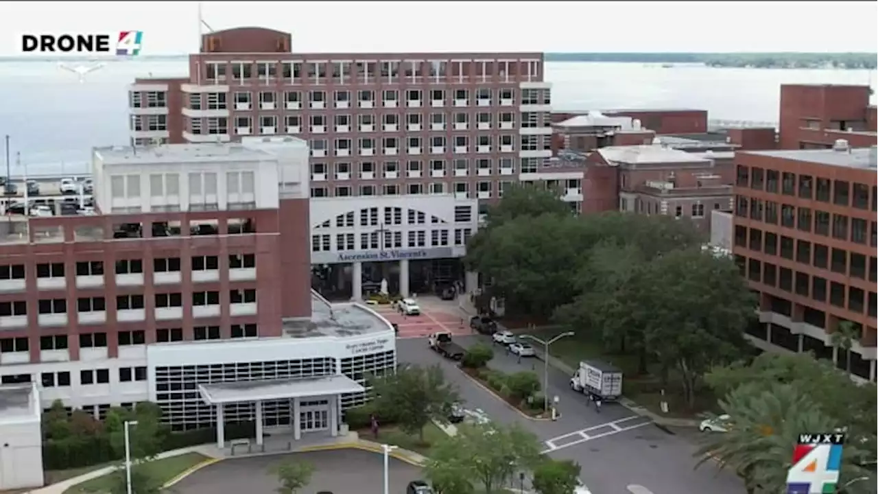 Part of parking garage collapses at Ascension St. Vincent’s Riverside hospital