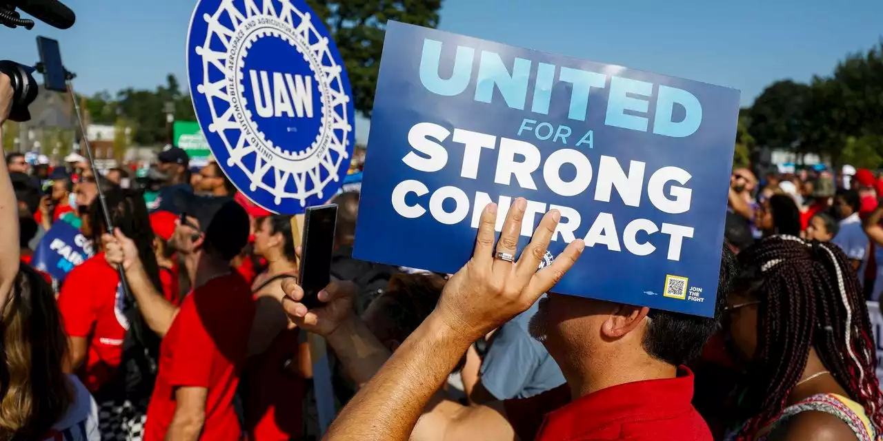 Unions Are Having a Moment. Investors Should Take Heed.