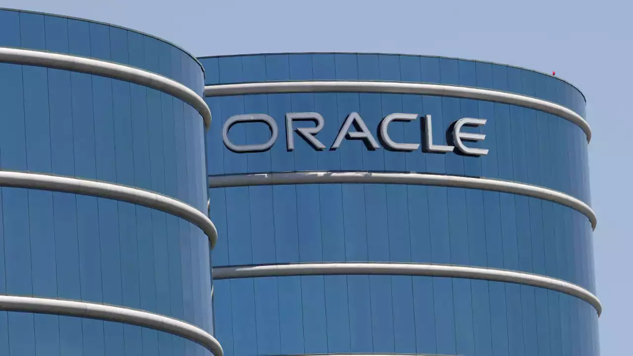 Oracle stock falls on slowing cloud sales growth