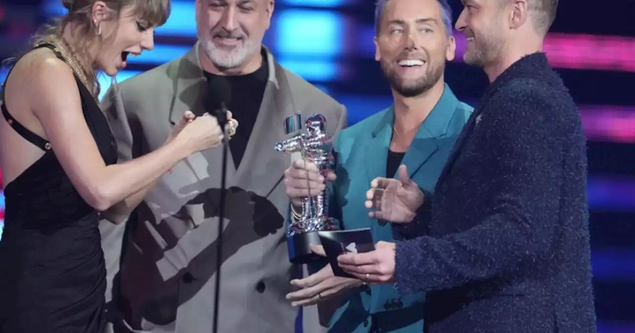 Taylor Swift wins big at VMAs; NSYNC appears together