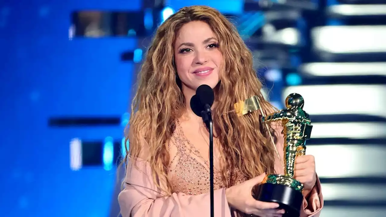 Shakira receives Video Vanguard Award at 2023 MTV VMAs, makes history