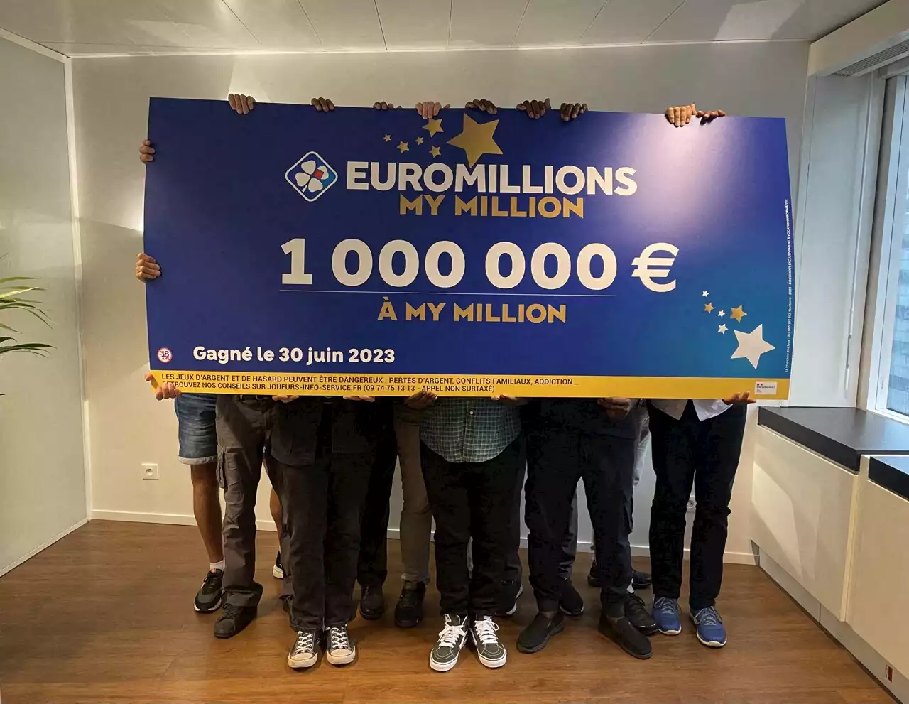 Euromillions : comment dix collègues ont failli passer à côté d'un million d'euros