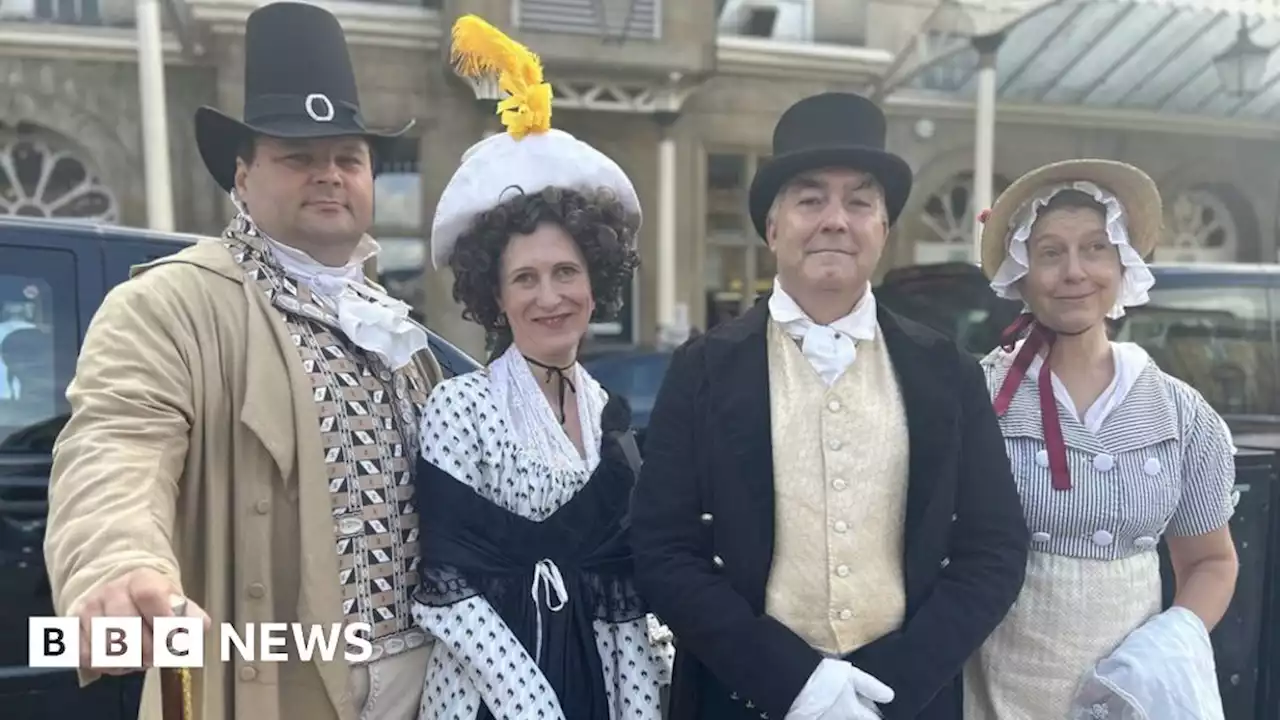 Jane Austen Festival-goers turn heads on Bath to Trowbridge train trip