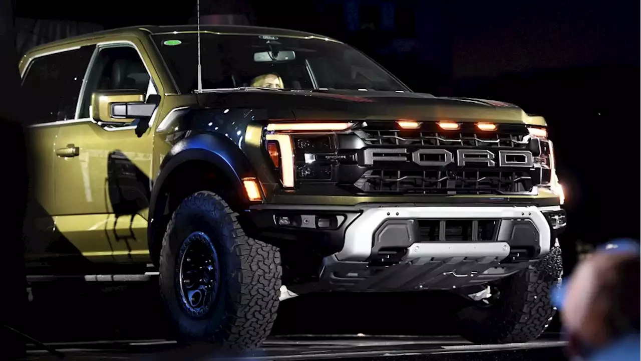 Updated Ford F-150 gets new grille, other features as Ford shows it off on eve of Detroit auto show