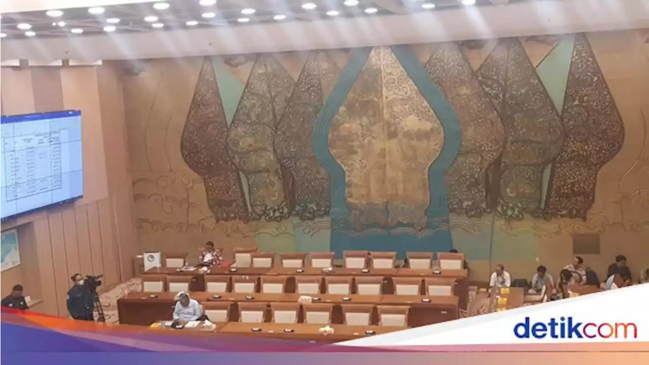 Bahas Tambahan Anggaran 2024, DPR Rapat Bareng Menteri ESDM