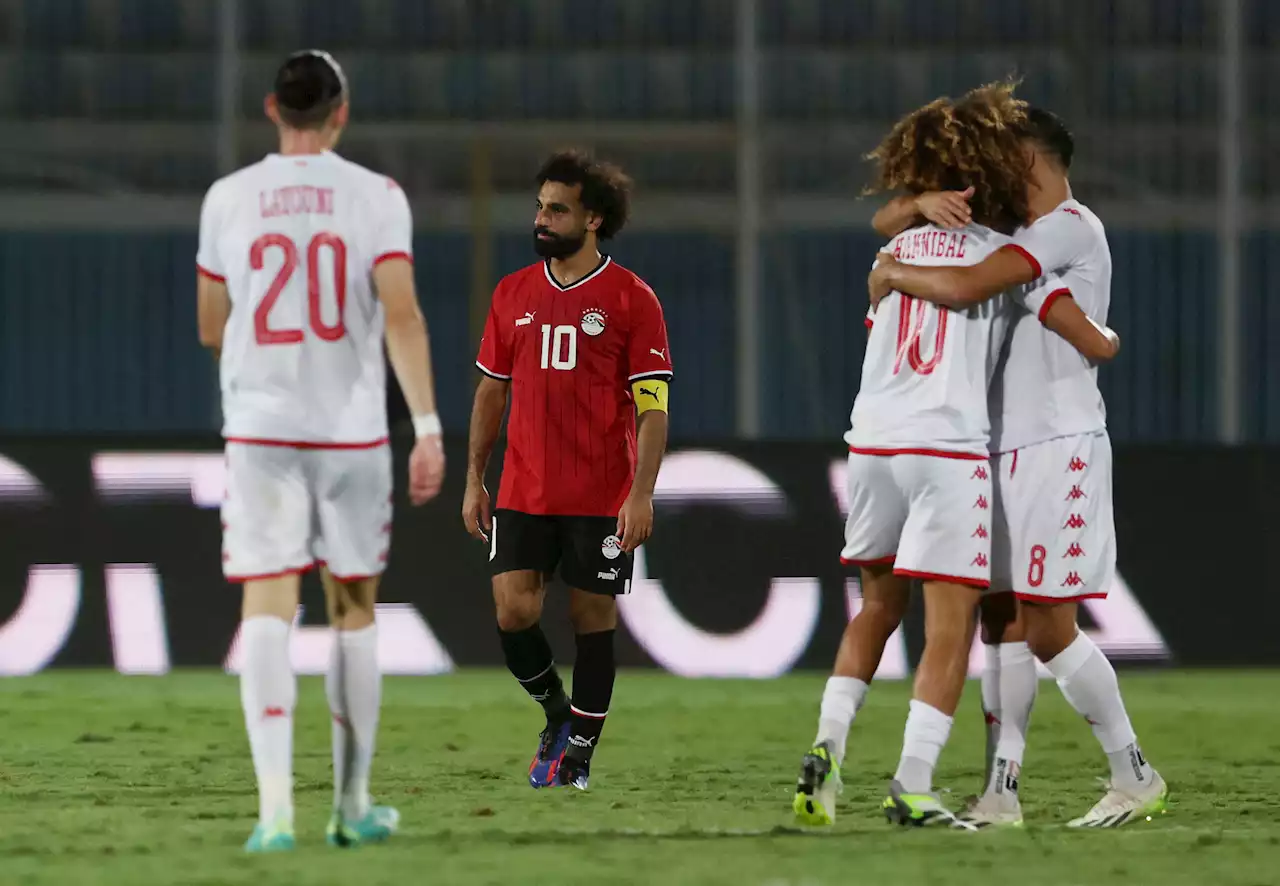 محمد صلاح يحضر أول خسارة لمصر في عهد فيتوريا (فيديو)