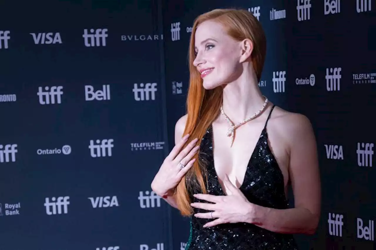 Jessica Chastain Praises Taylor Swift On TIFF Red Carpet: ‘Such A Cool Gal’