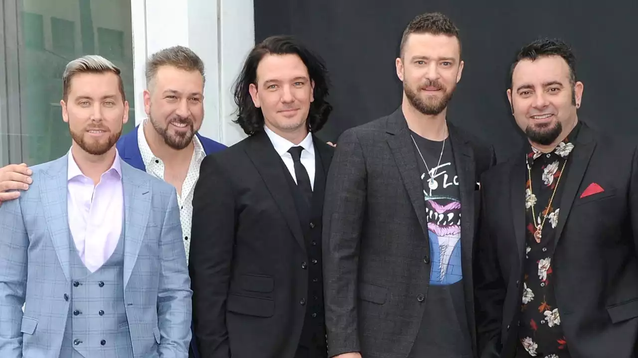 NSYNC Reunites at MTV VMAs For First Time in 10 Years: Every Moment!