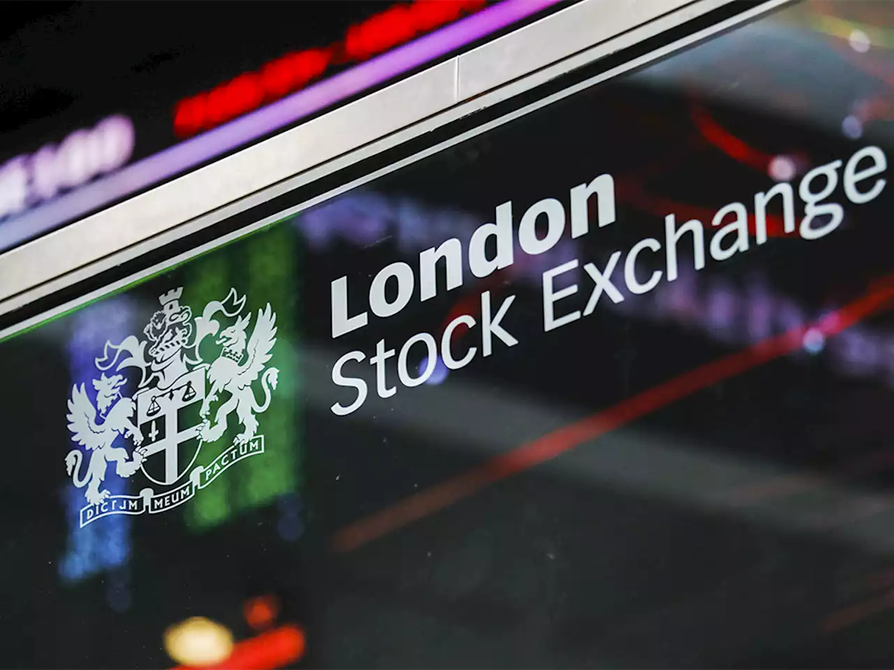 CPPIB member of consortium to offload shares in London Stock Exchange Group