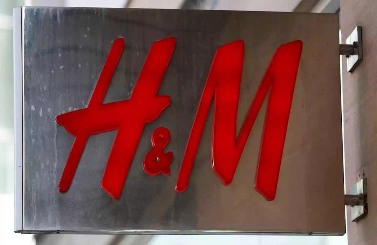 H&M to sell second-hand clothes at flagship store in London