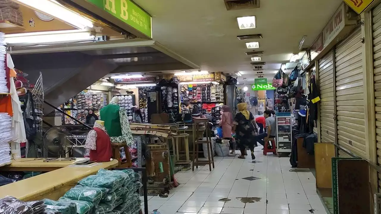 Jatuh Bangun Pasar Tanah Abang