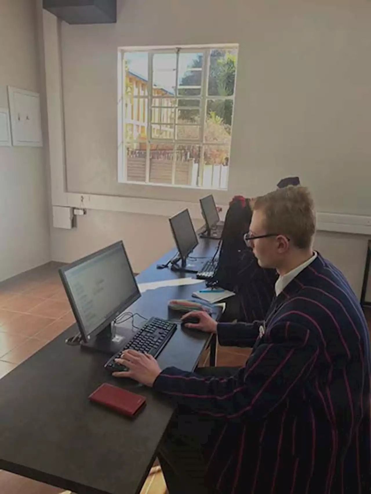 Evotel sponsors Krugersdorp High School Computer Labs