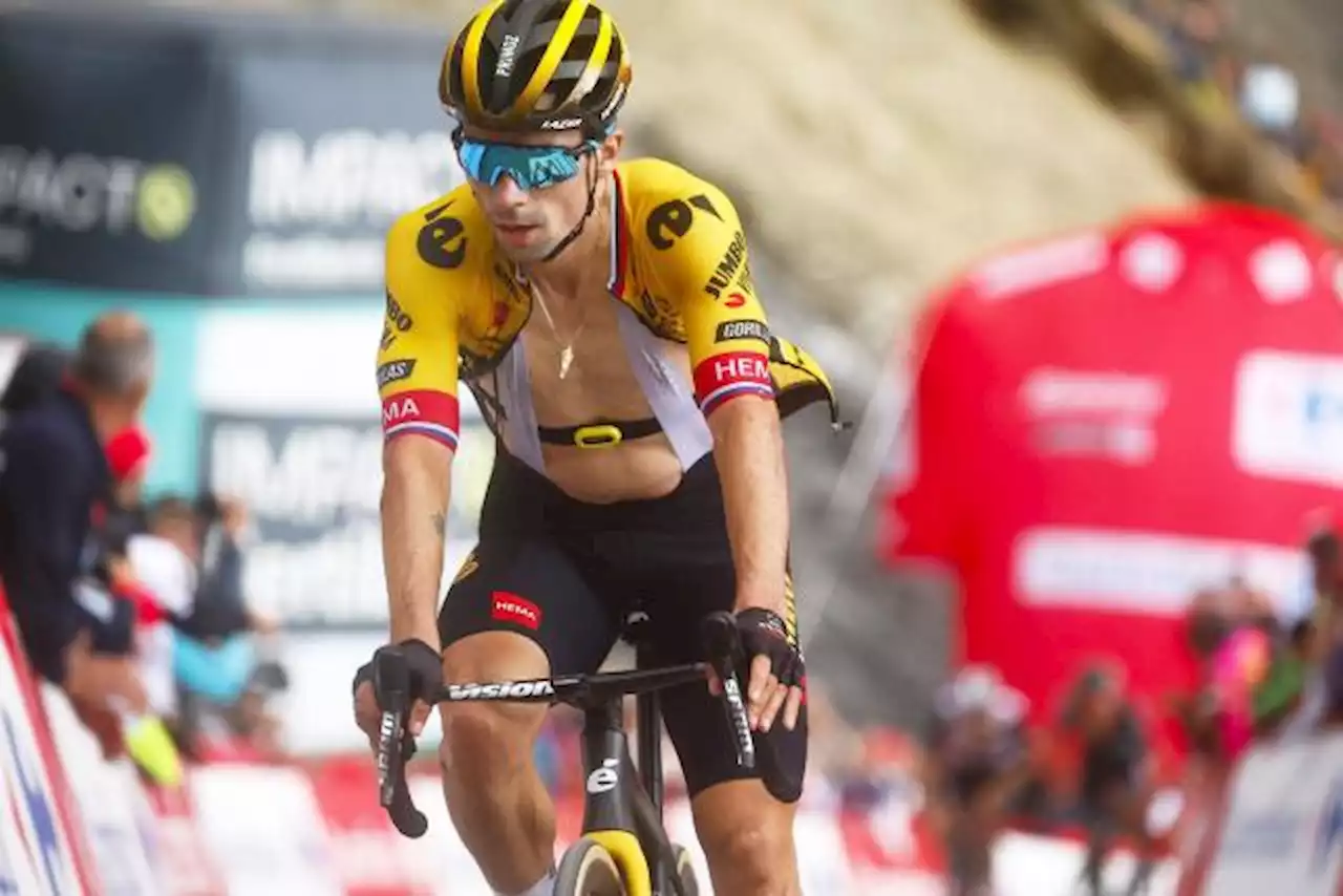 Primoz Roglic s'impose au sommet de l'Angliru, nouveau triplé des Jumbo-Visma sur la 17e étape de la Vuelta