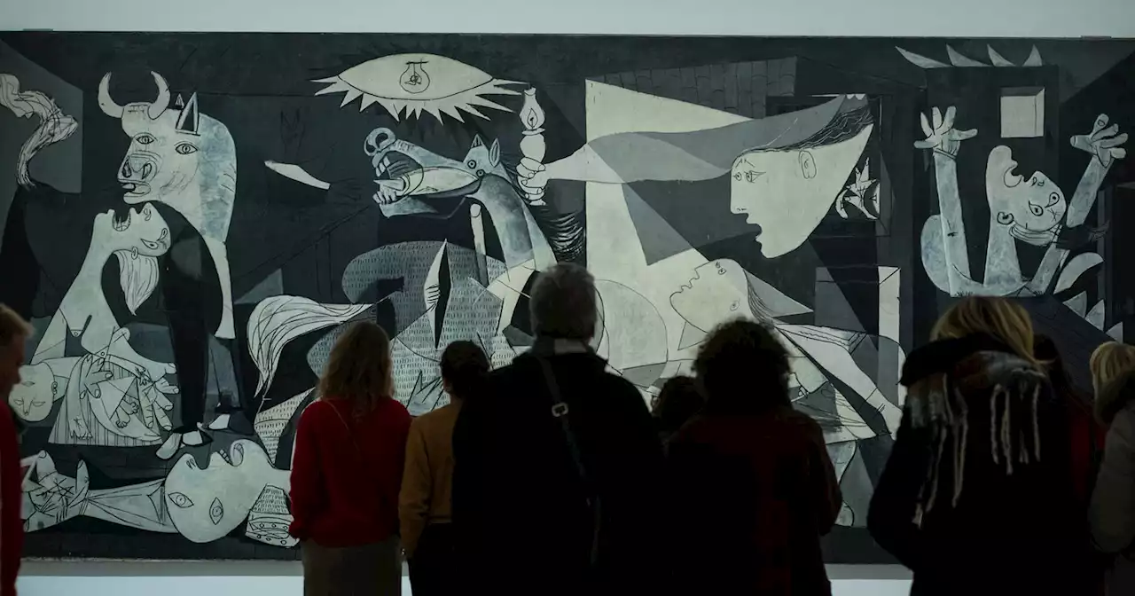 People Can Finally Photograph Picasso's Famous 'Guernica' Painting