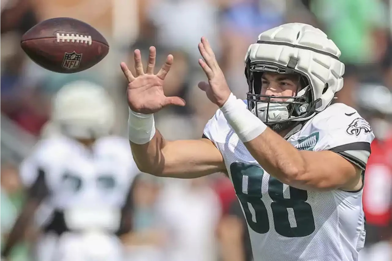 Eagles’ Dallas Goedert, held without a catch in Week 1, aims to bounce back on Thursday