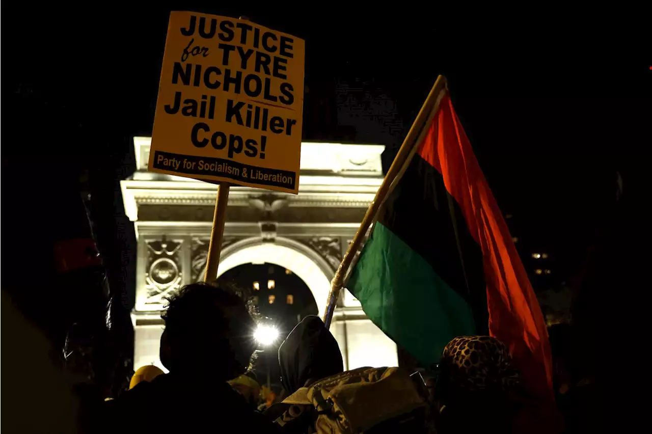 Five Memphis Cops Hit With Federal Charges in Tyre Nichols Killing