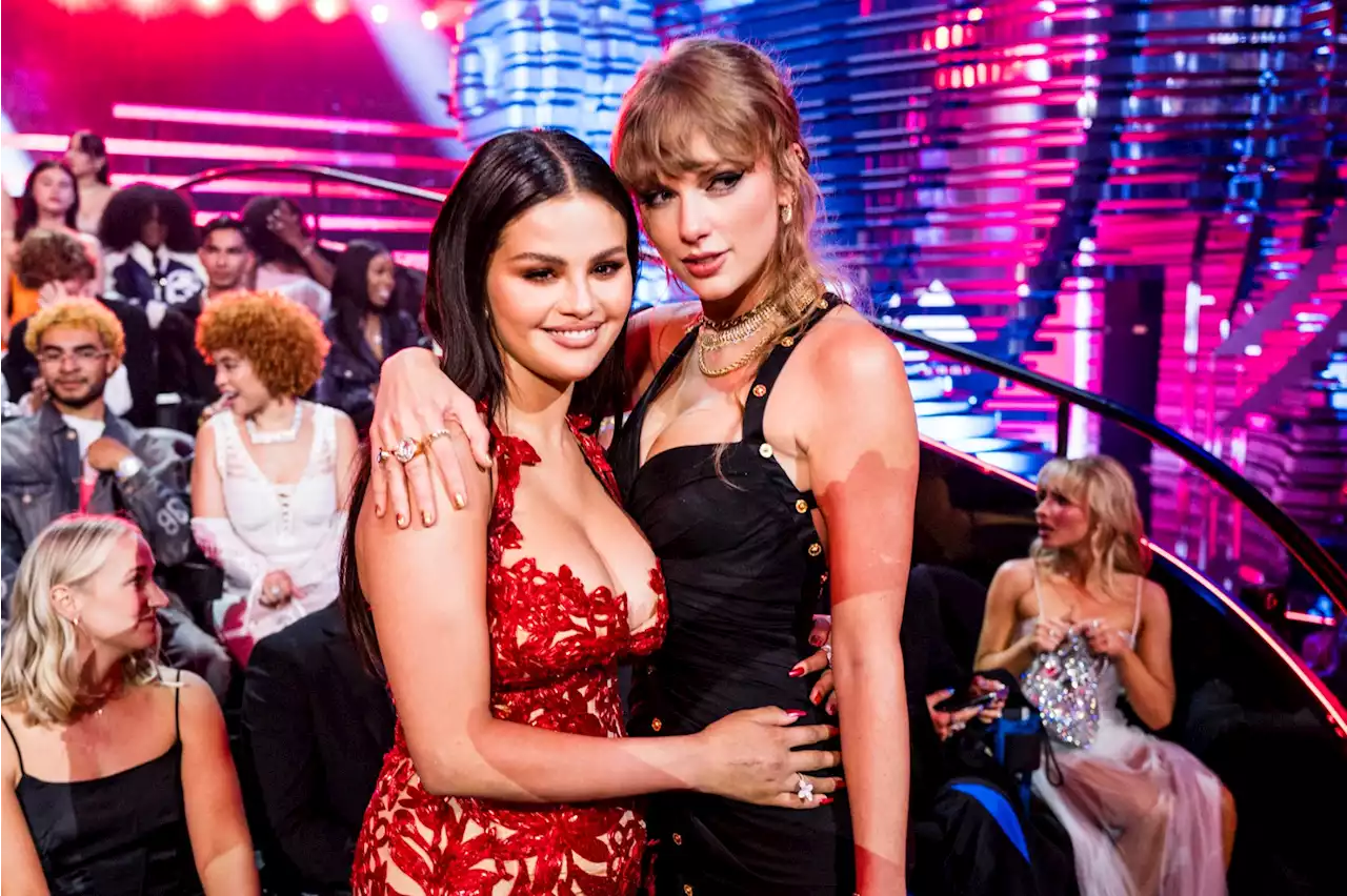 Selena Gomez and Taylor Swift Were the MVPs of the 2023 VMAs Audience