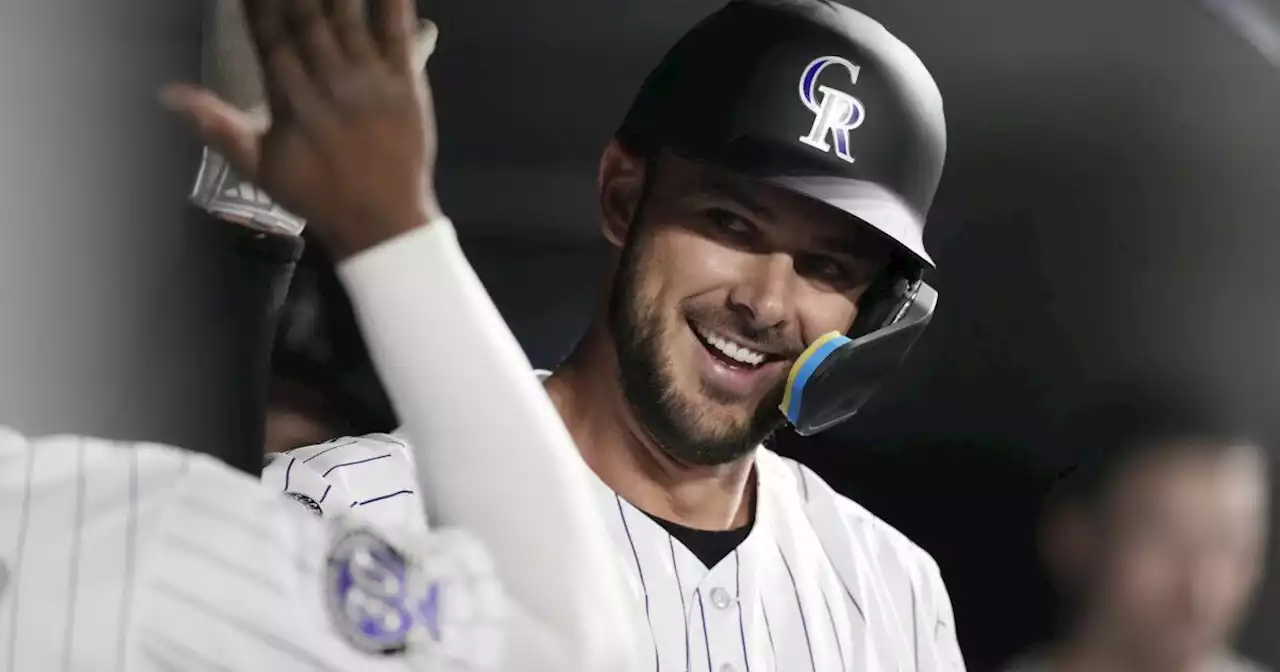 Bryant pega un jonrón ante equipo anterior; Rockies vencen 6-4 a Cachorros