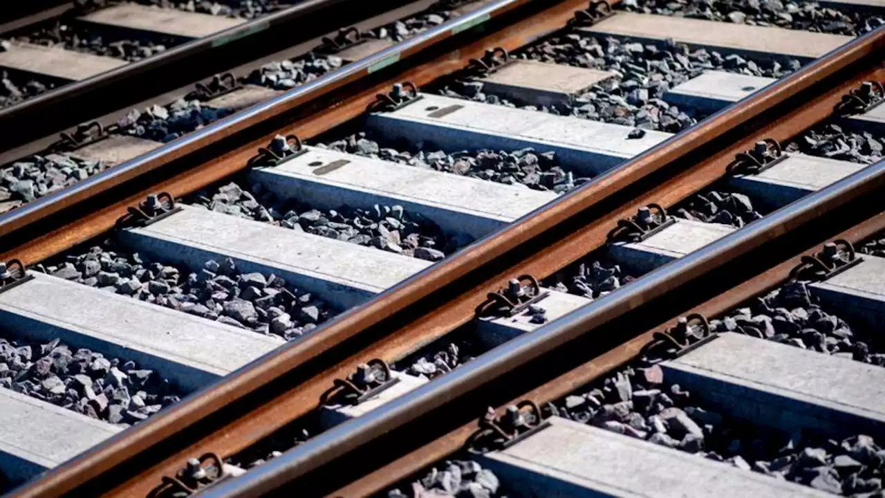 Defektes Stellwerk - S-Bahnverkehr zum BER gestört