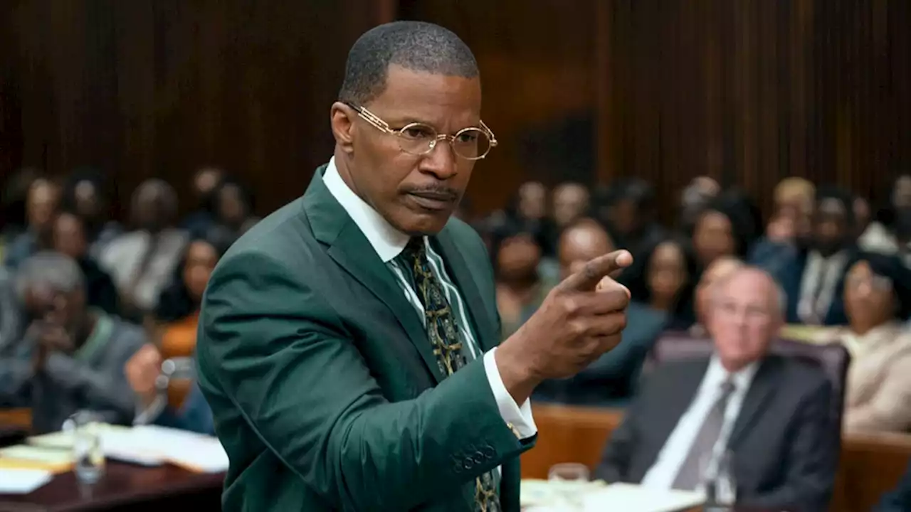 ‘The Burial’ Review: Jamie Foxx and Tommy Lee Jones in a Satisfyingly Old-School Courtroom Drama