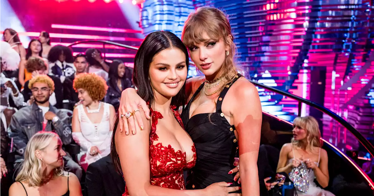 Selena Gomez Jokes She Looks ‘Constipated’ Next to Taylor Swift