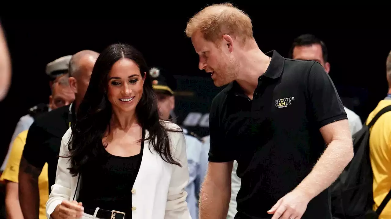 Meghan Markle, la duchessa in shorts: ecco il primo look agli Invictus Games