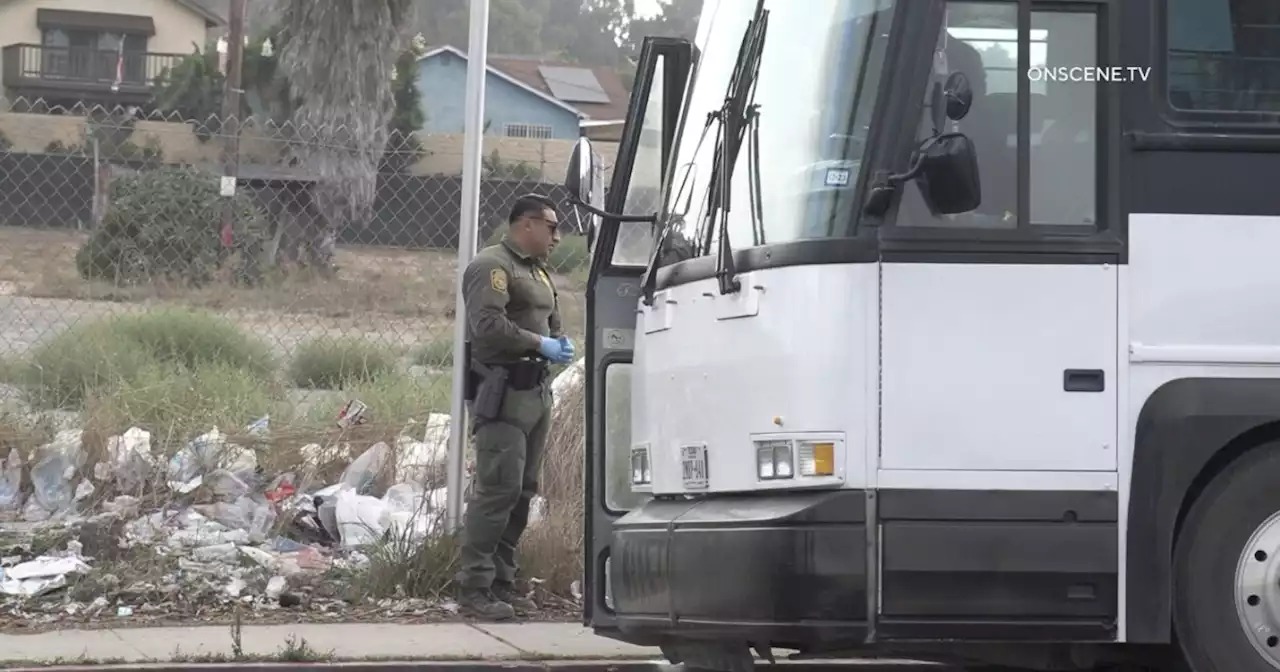 Border Patrol agents begin street releases of migrants in San Diego County