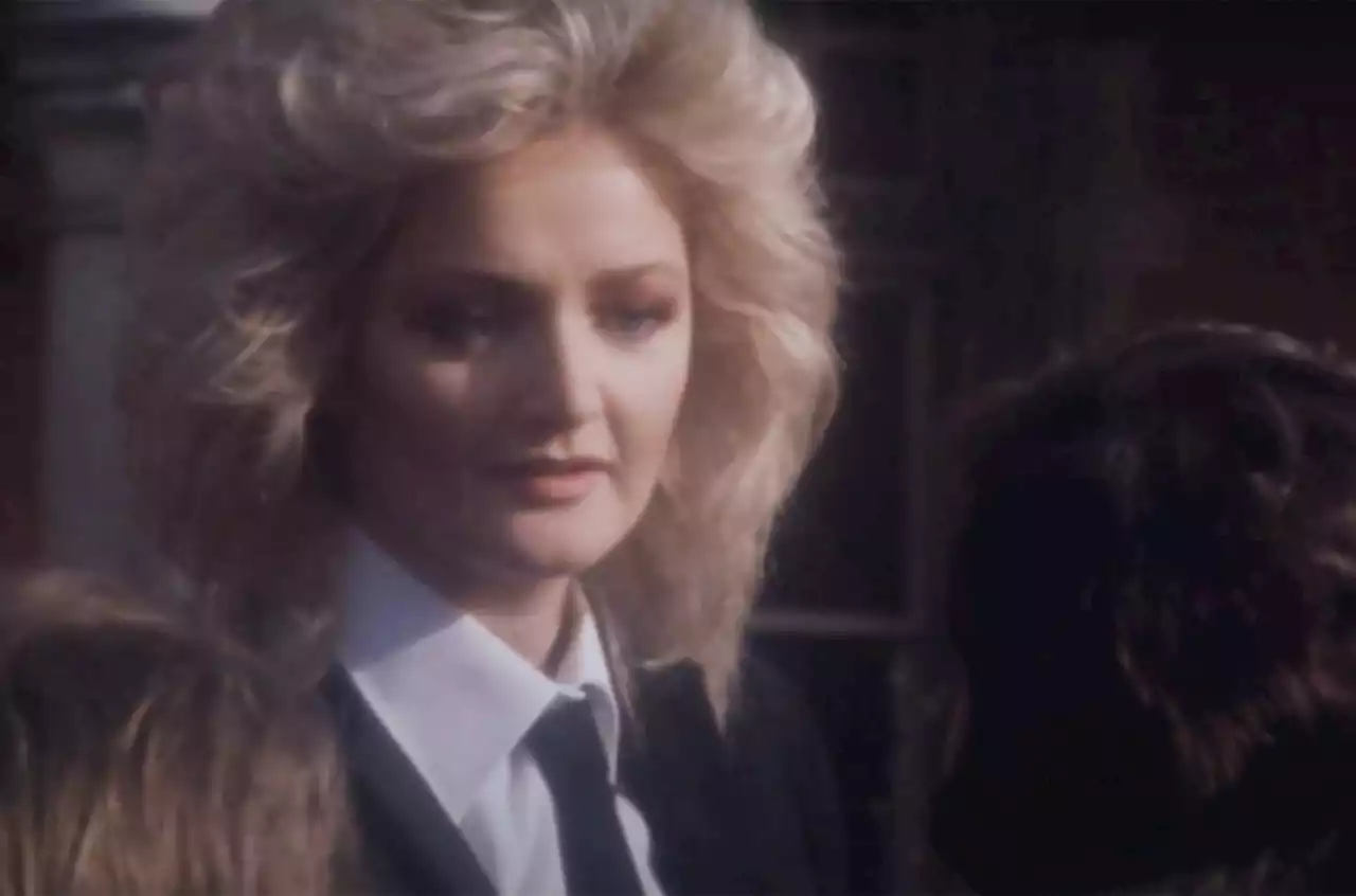 Bonnie Tyler’s ‘Total Eclipse of the Heart’ Video Reaches 1 Billion YouTube Views