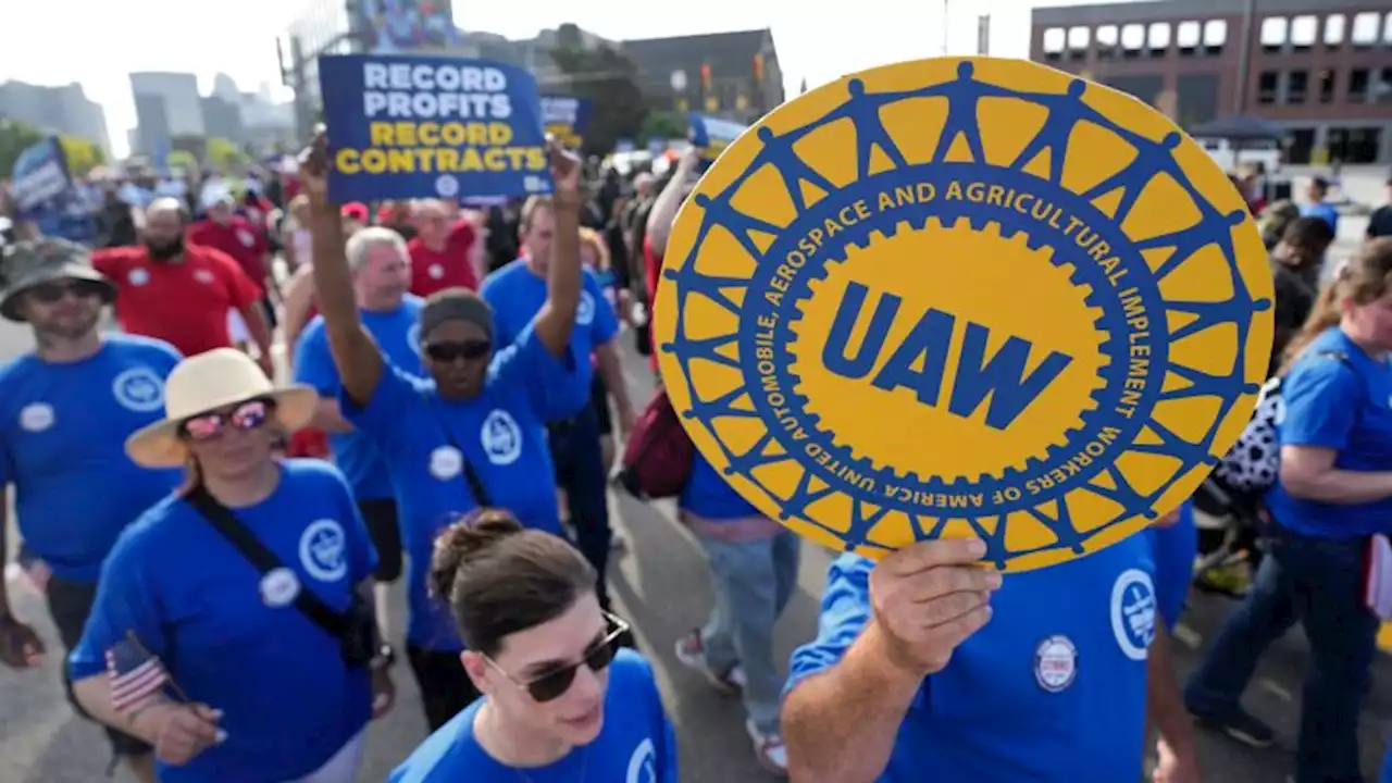 Autoworkers strike deadline nears as negotiators rush to avoid historic walkout