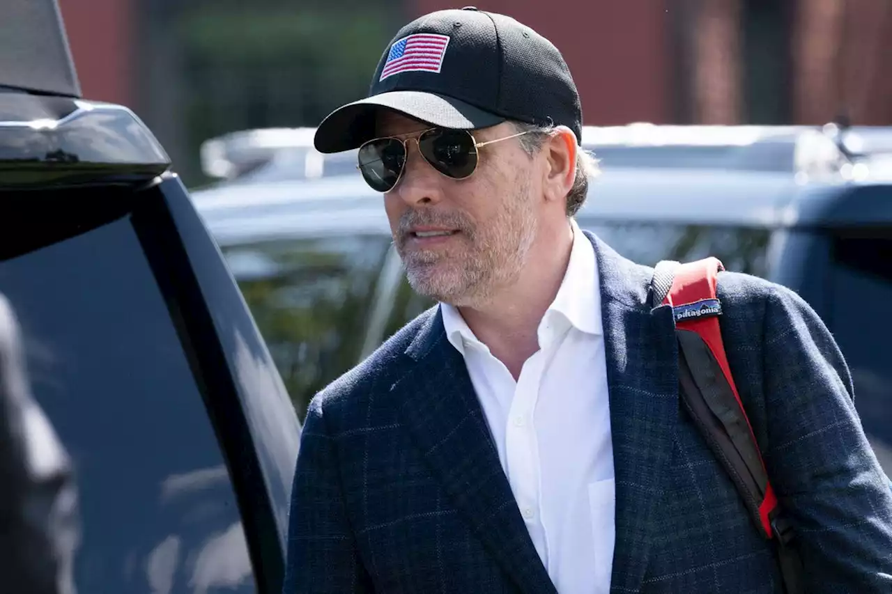 Hunter Biden hit with criminal gun charge in U.S. special counsel probe