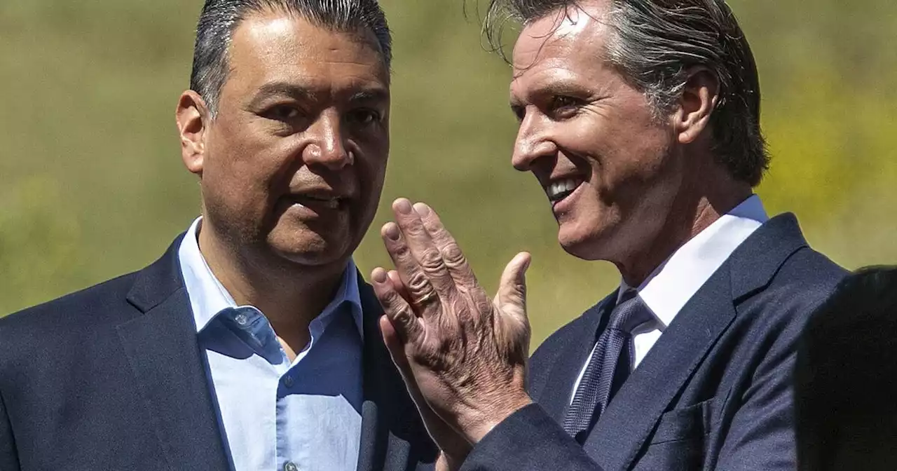 Opinión: Cómo California puede dar a los latinos una mayor voz en el gobierno